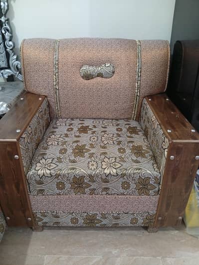 sofa set condition saf num : 03019469669