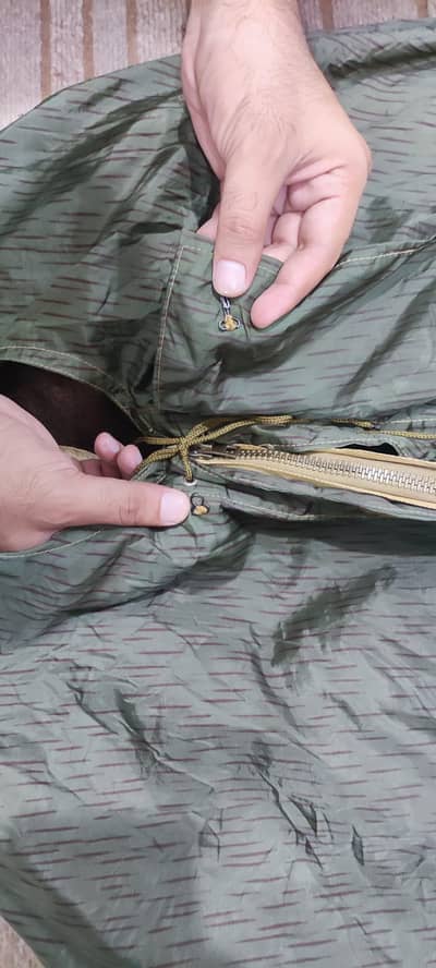 Army lot sleeping bag for snow adventures