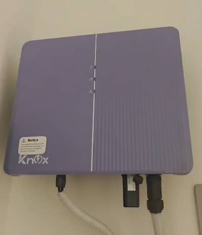 Knox G4 10kW On-Grid Inverter - 7 Months Used, 4.5 Years Warranty Left