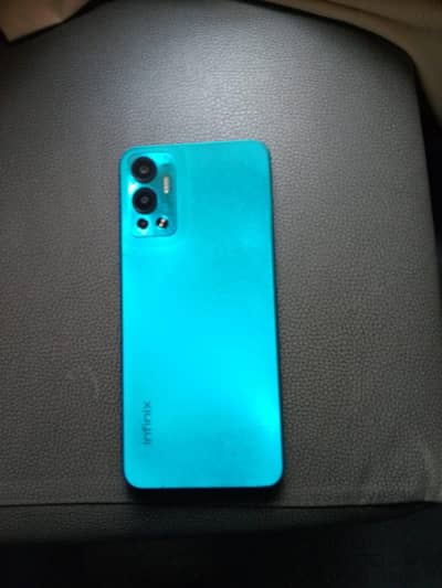 infinix HOT 12