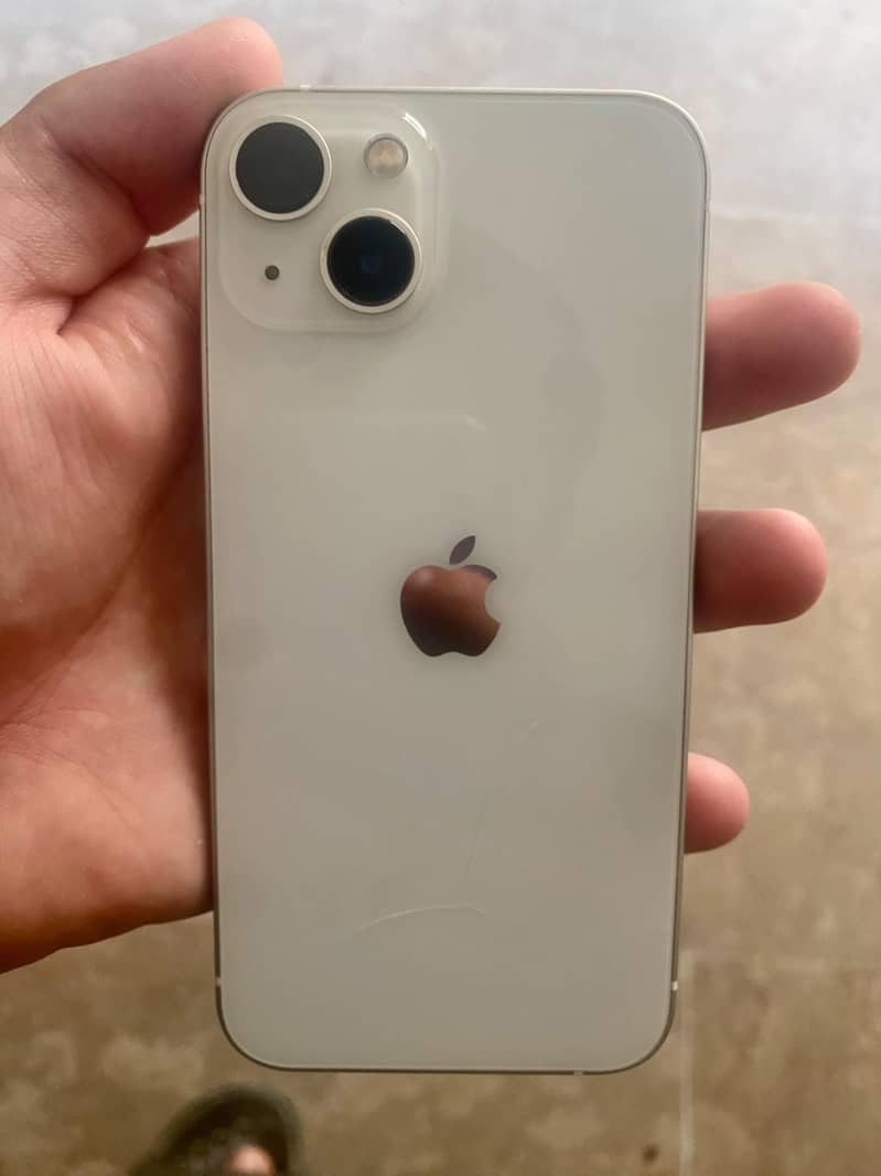 Apple iPhone 13 0