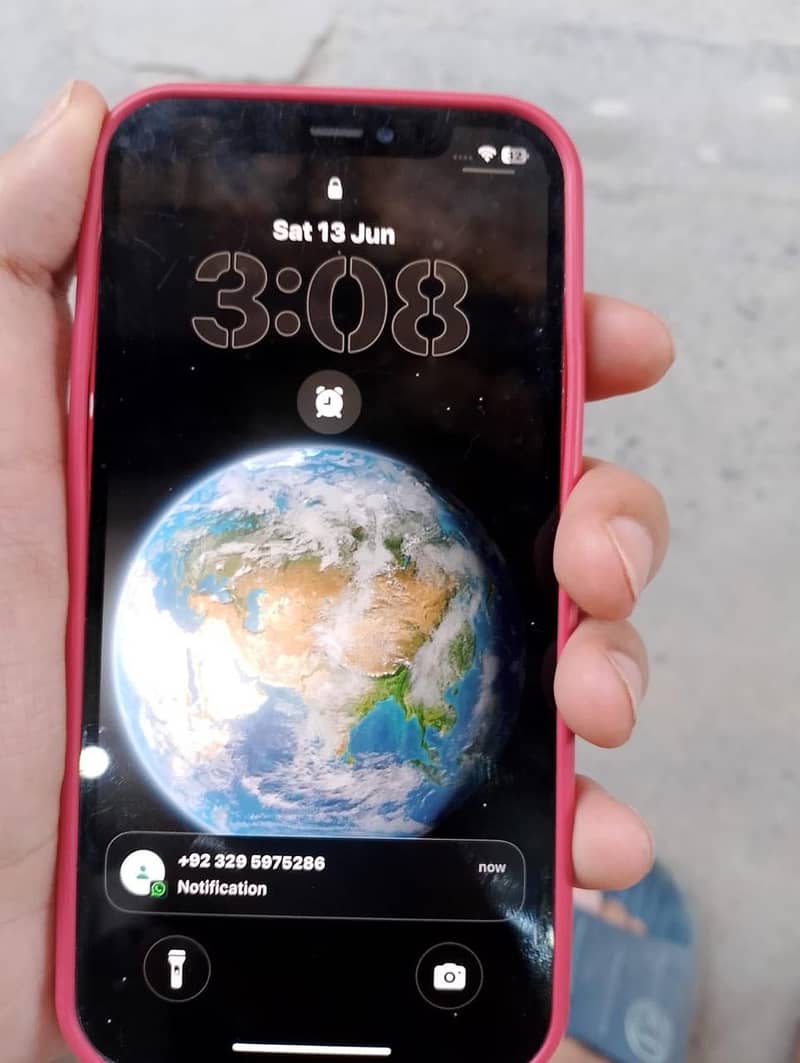 Apple iPhone 12 1
