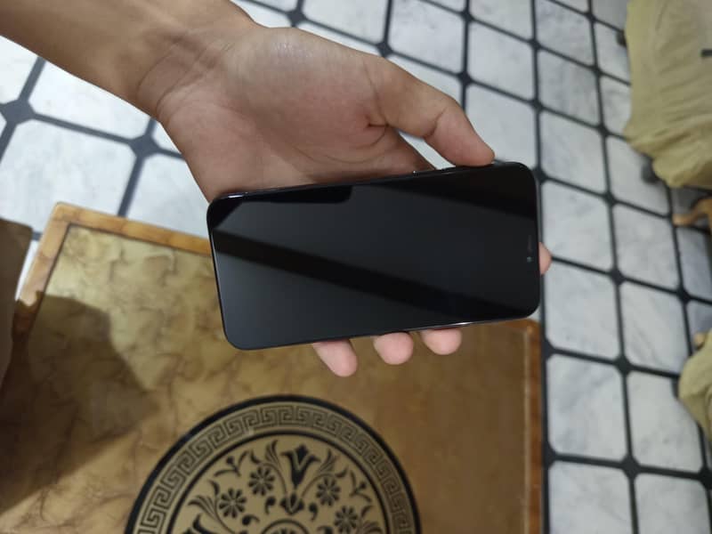 Apple iPhone X 1