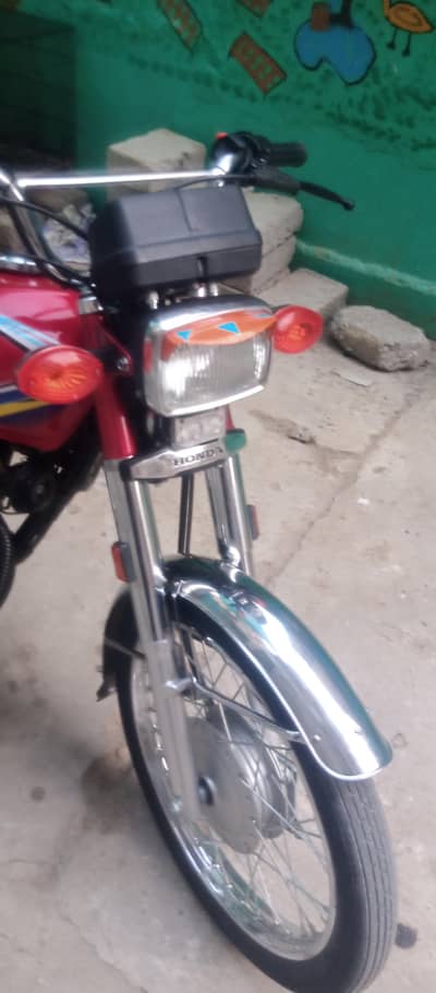 CG125