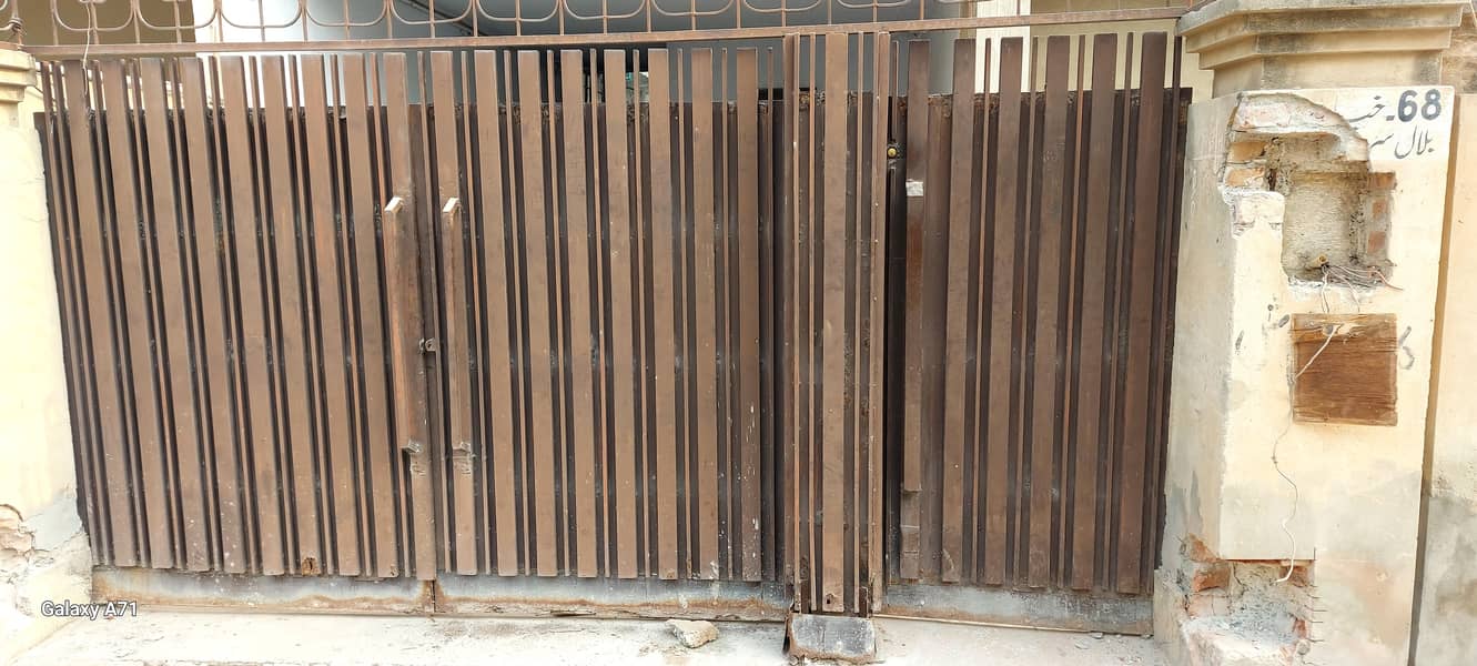 house gate 1