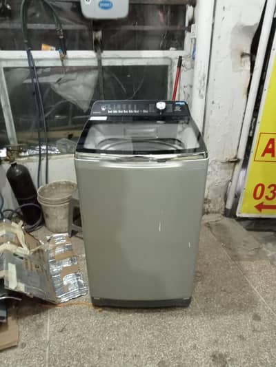 Hair auto washing machine