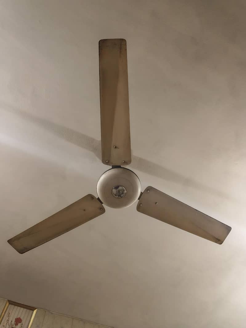 03184788872 0