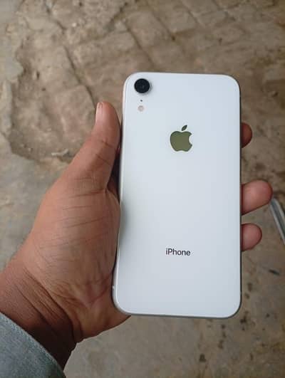 Apple iPhone XR