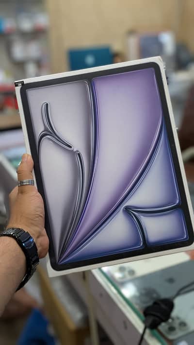 Brand New Box Pack Apple Ipad Air M4 128GB Space Grey NON Active Seal