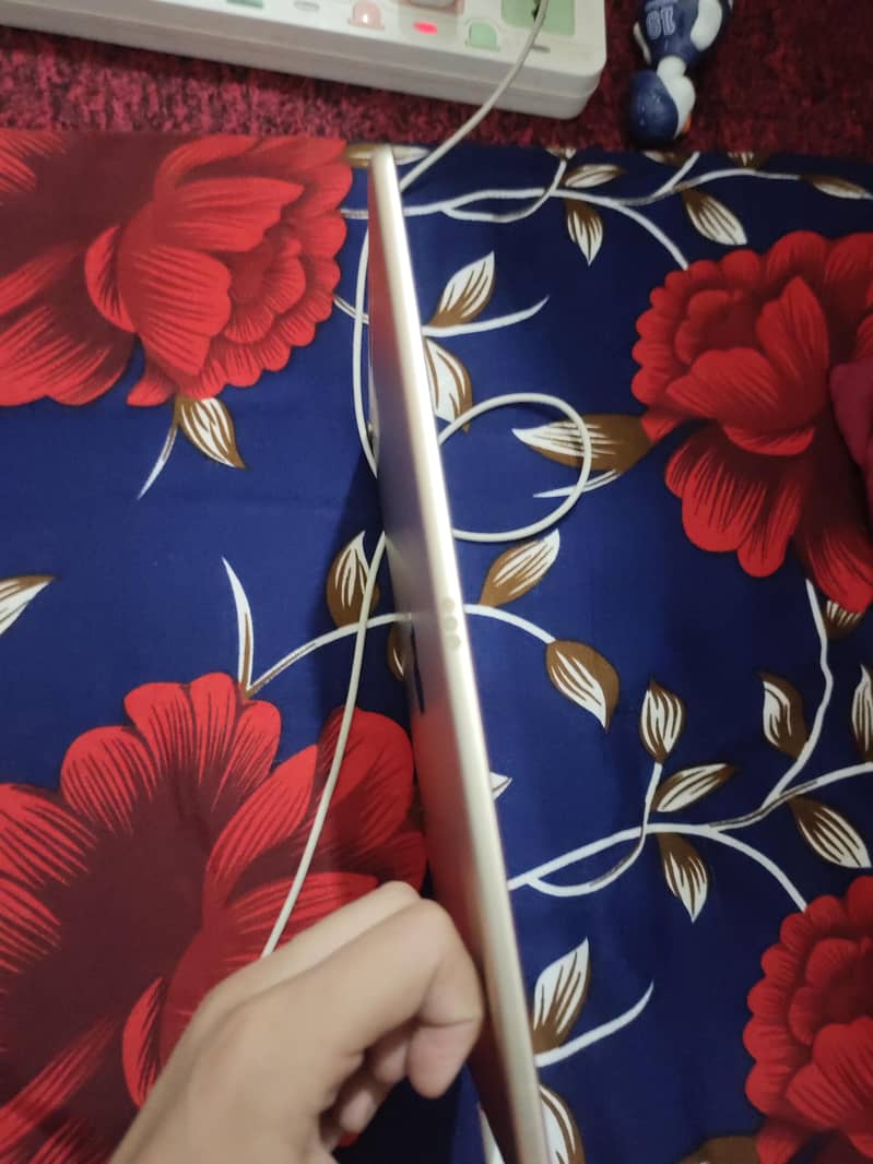 ipad pro 9.1 inch 1