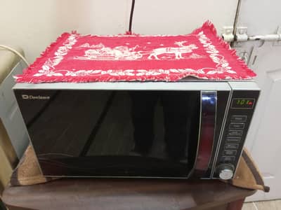 Dawlance microwave oven