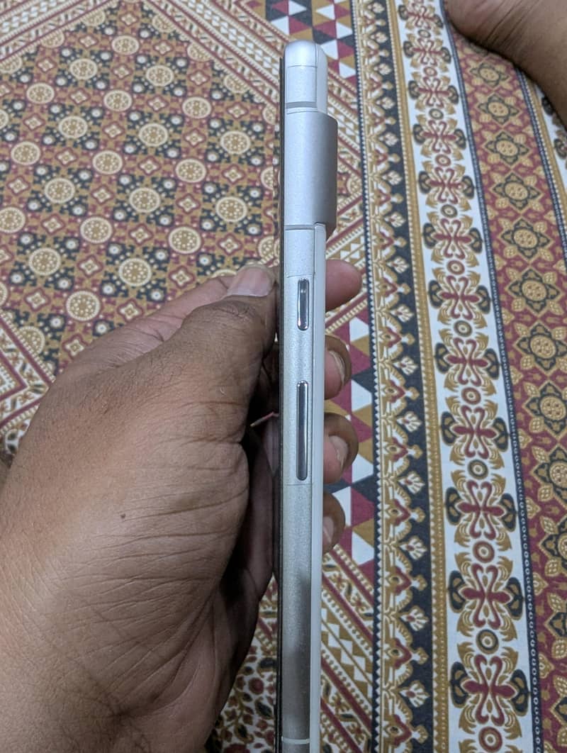 Google Pixel 7 3