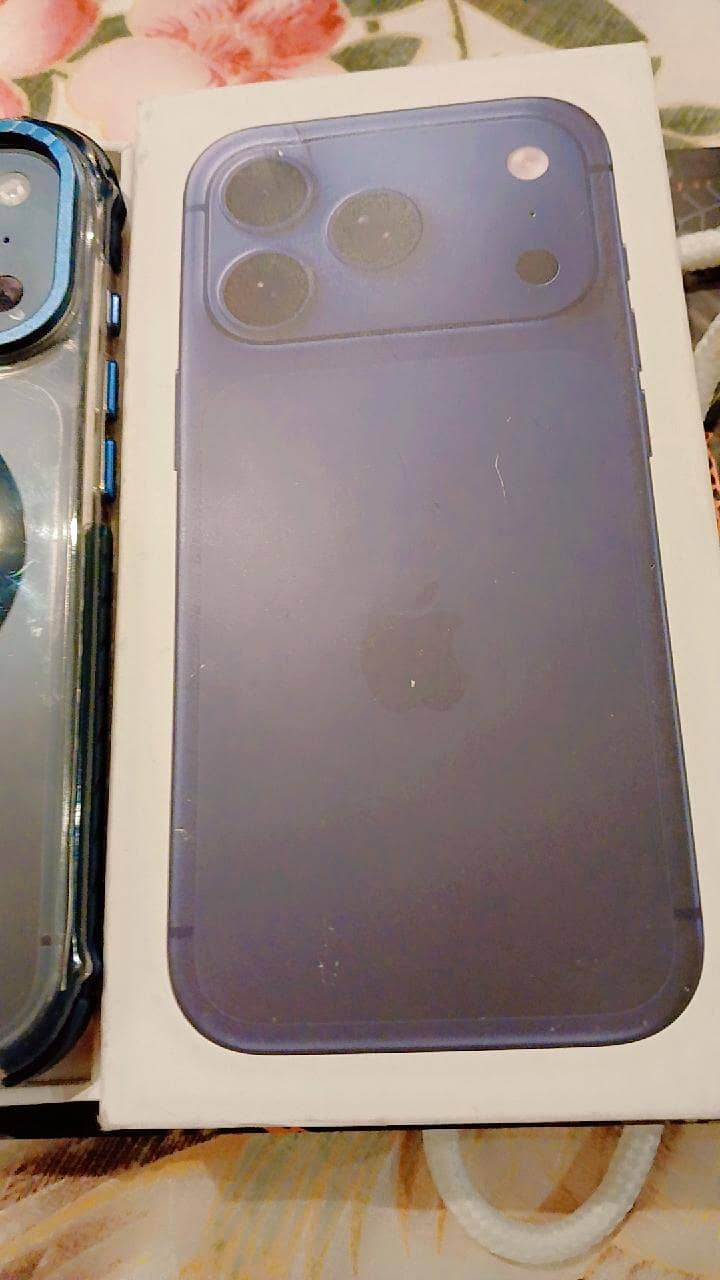 Apple iPhone 17 Pro 7