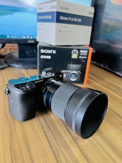 Sony A6400