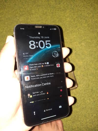iPhone X