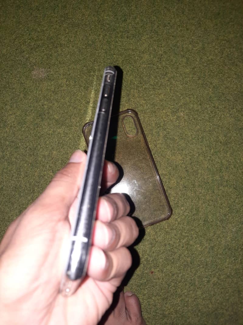 iPhone X 1
