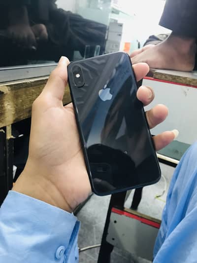 Apple iPhone XS