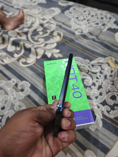 Infinix Hot 40