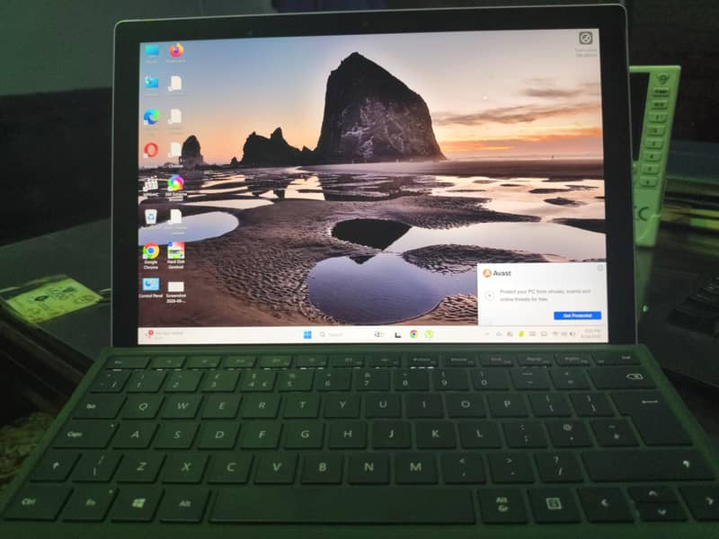 Surface Laptop |Gen Intel Core i7 | 16GB RAM 256GB SSD| Touchscreen 1