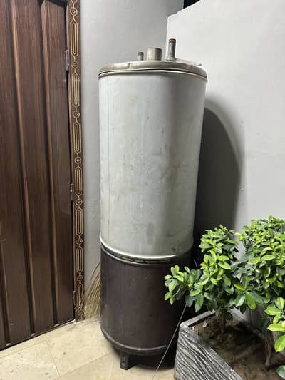Large Storage Dual Geaser