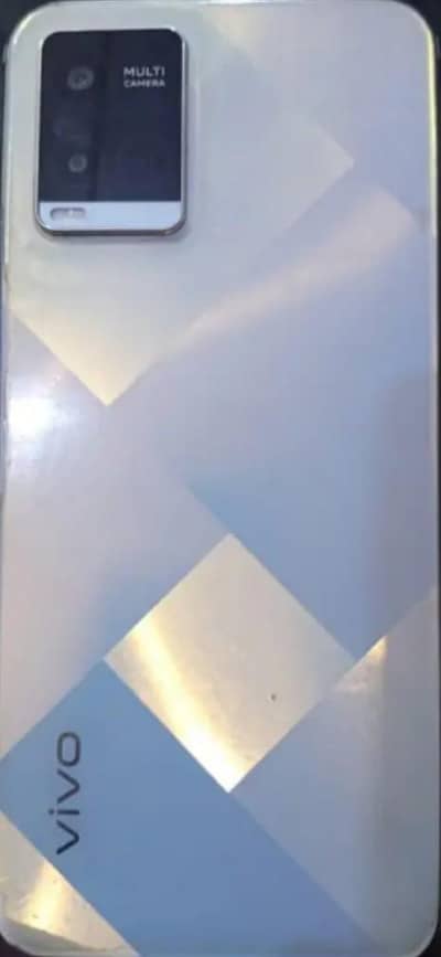 Vivo Y21 complete box 10.10 condition all ok contact 0315=0312711
