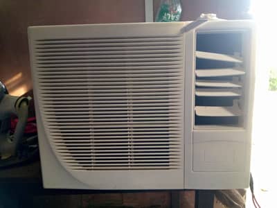 AC window