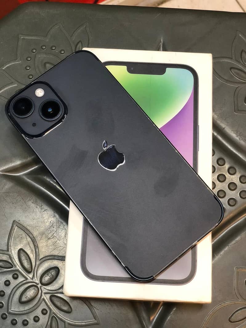 Apple iPhone 14 4