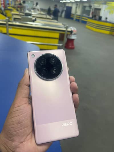 Infinix Zero 40 8/256