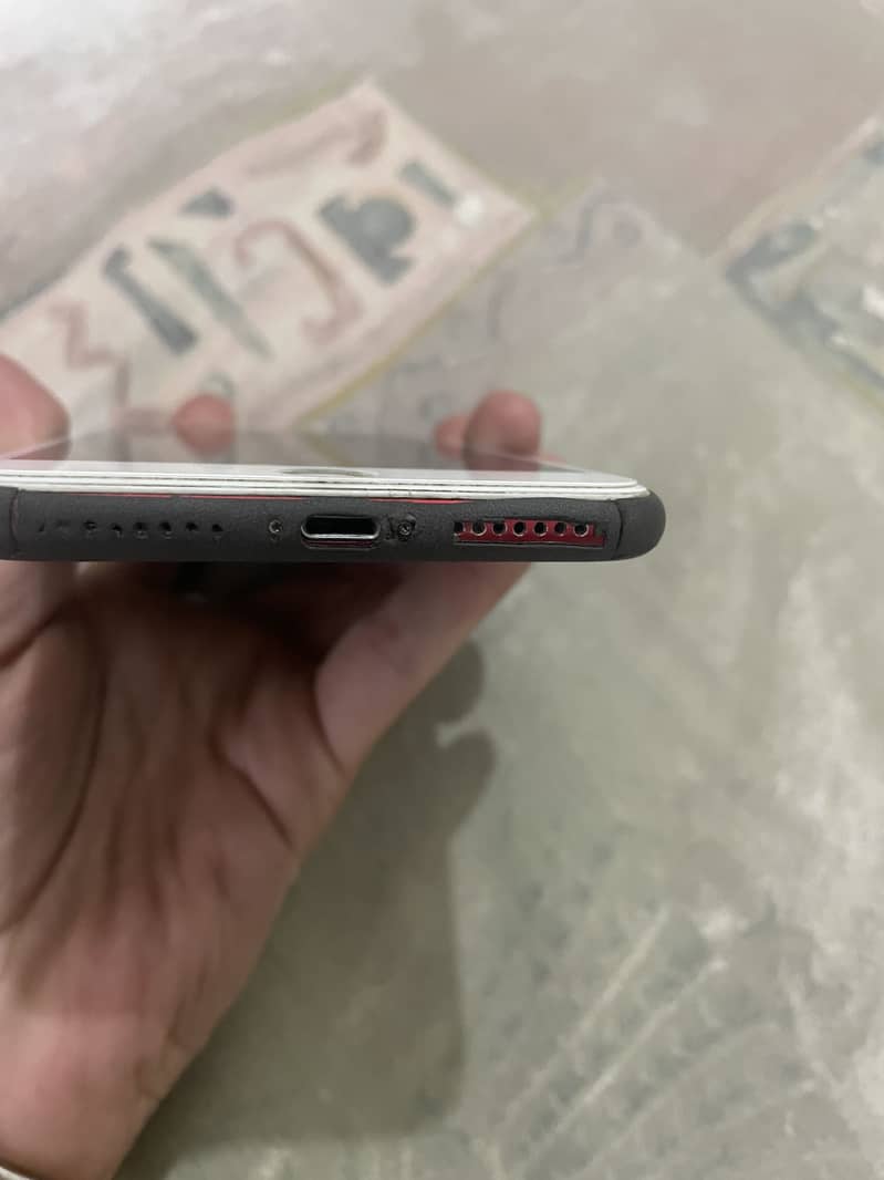 Apple iPhone 7 Plus 3