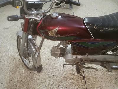 HONDA CD70 2018