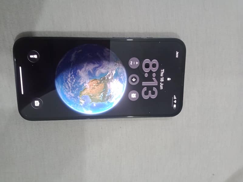 Apple iPhone 13 1