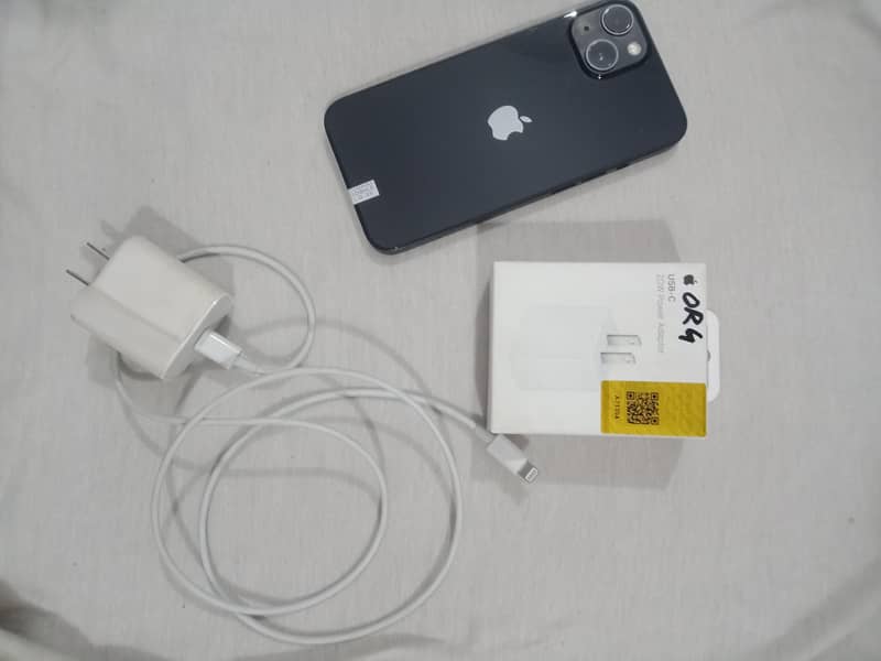 Apple iPhone 13 6