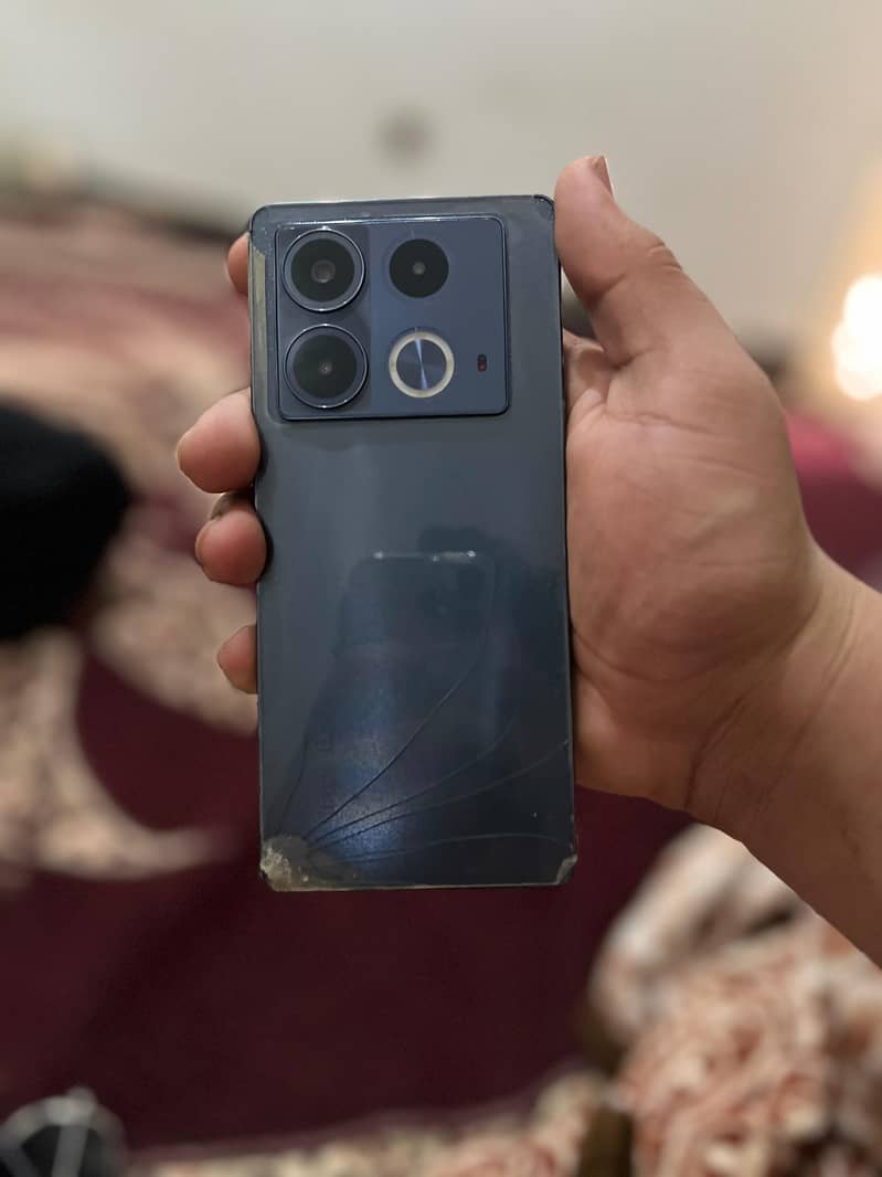 Infinix Note 40 9