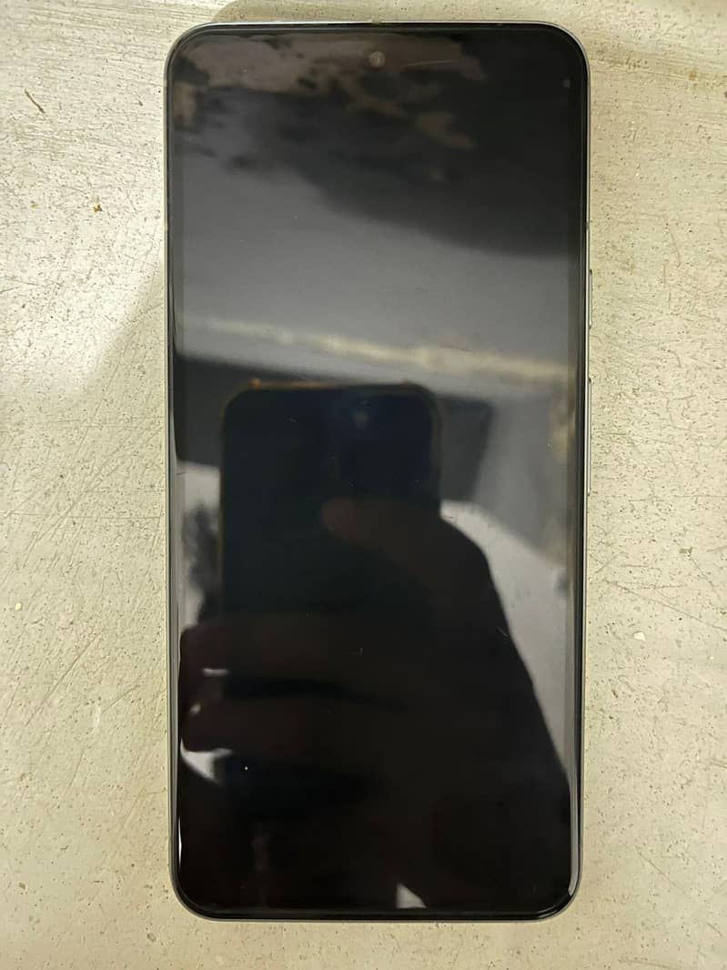 Google Pixel 8 5