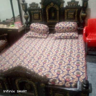 double bed with dressing table