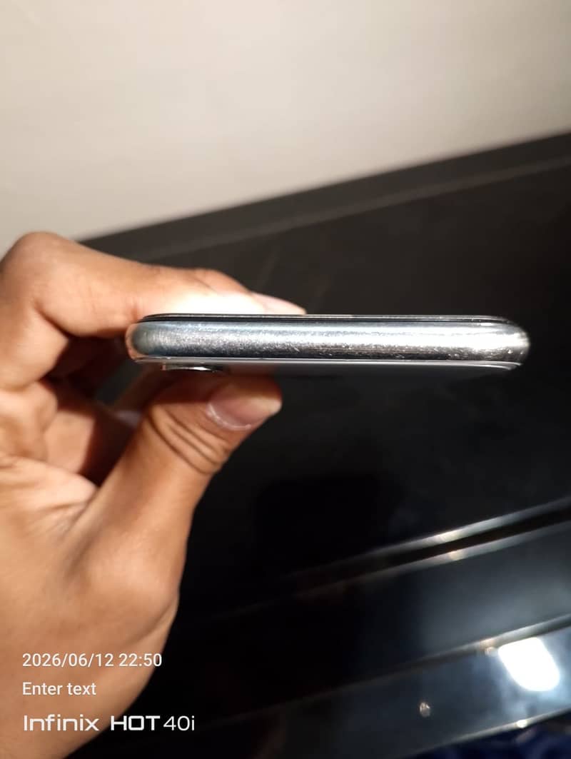 Apple iPhone X 3