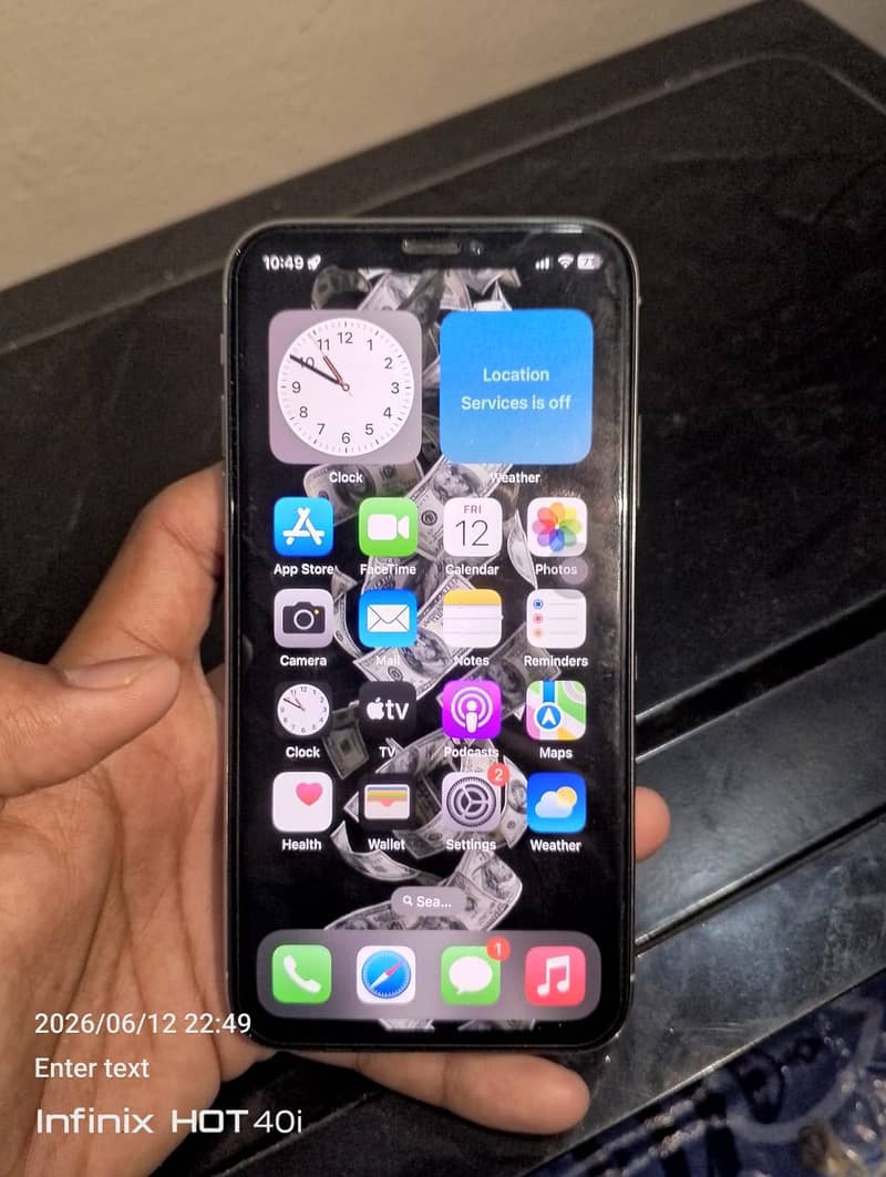 Apple iPhone X 6