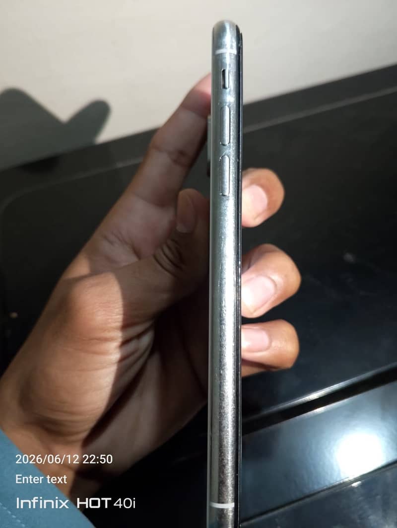 Apple iPhone X 8
