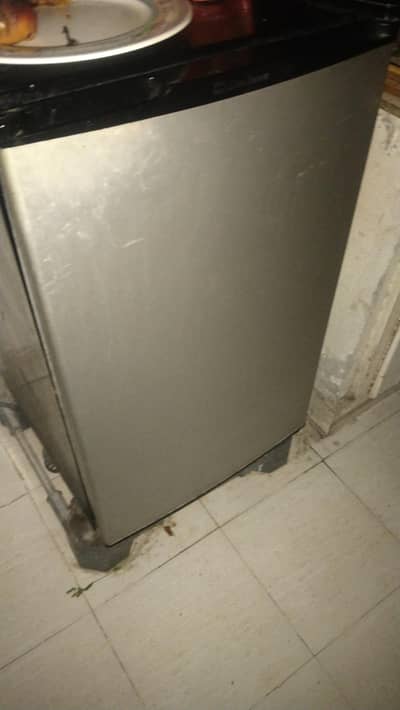 Dawlance refrigerator