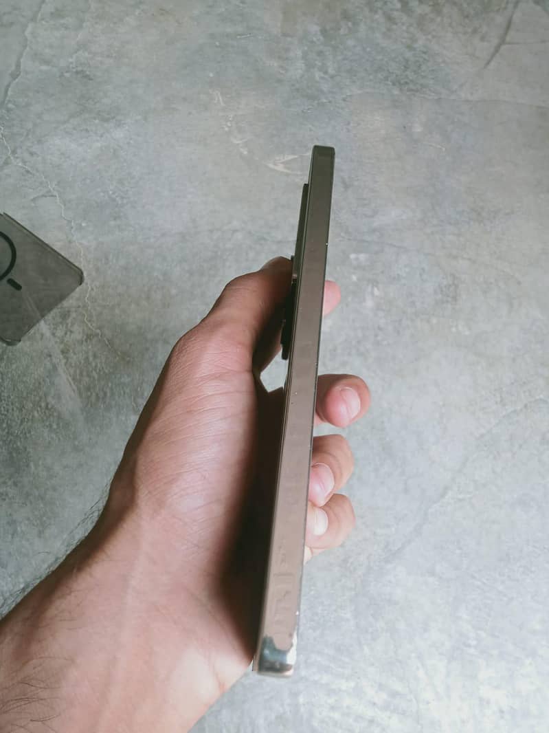 Infinix Note 40 1