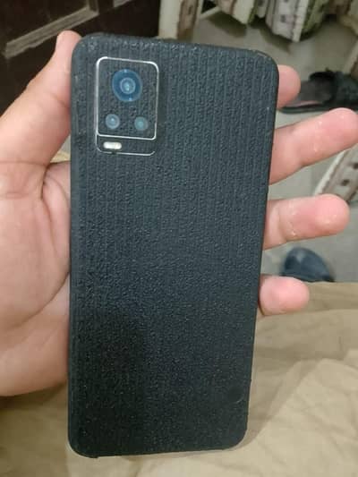 Vivo V20