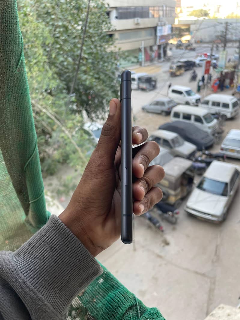 Google Pixel 7a 2