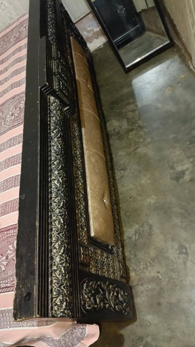 King Size Bed 5