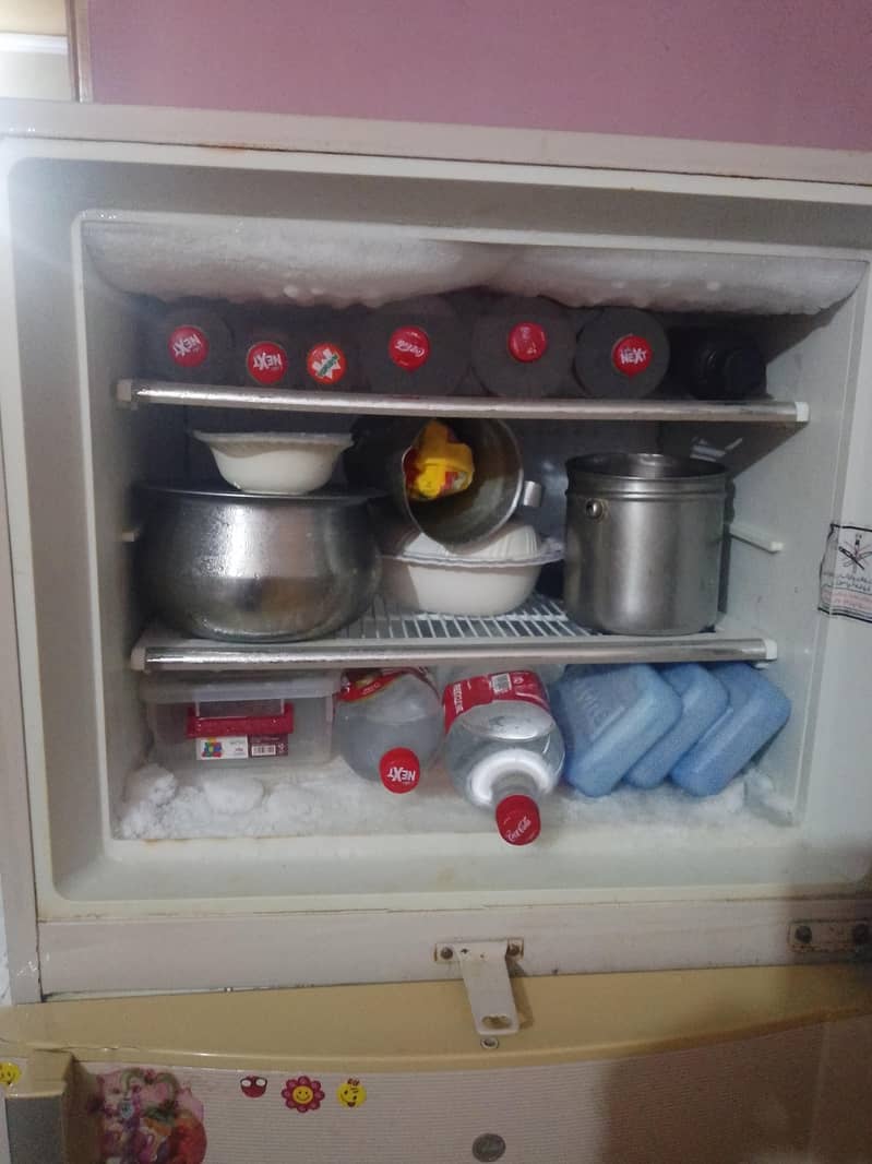Dawlance fridge 2