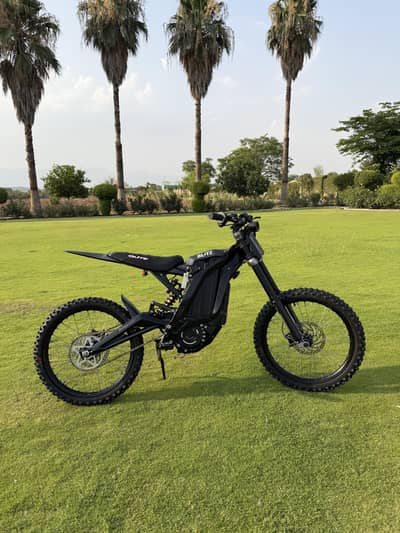 Sur-Ron Light Bee X 2024