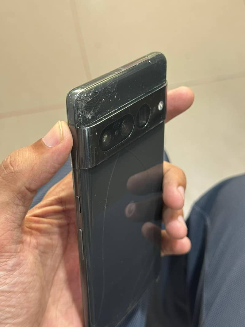 Google Pixel 7 Pro 2