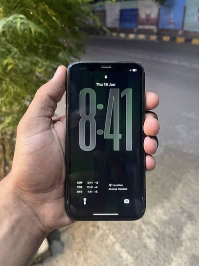 Apple iPhone 11