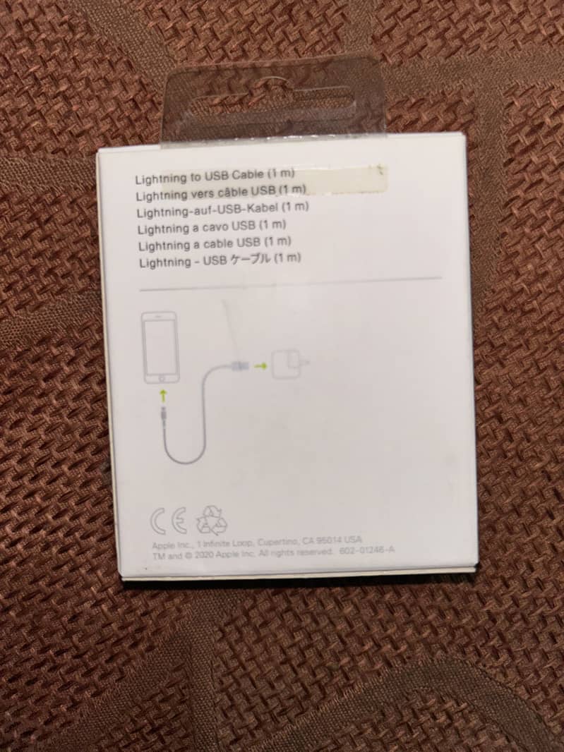 Original Apple lightning Cable 2