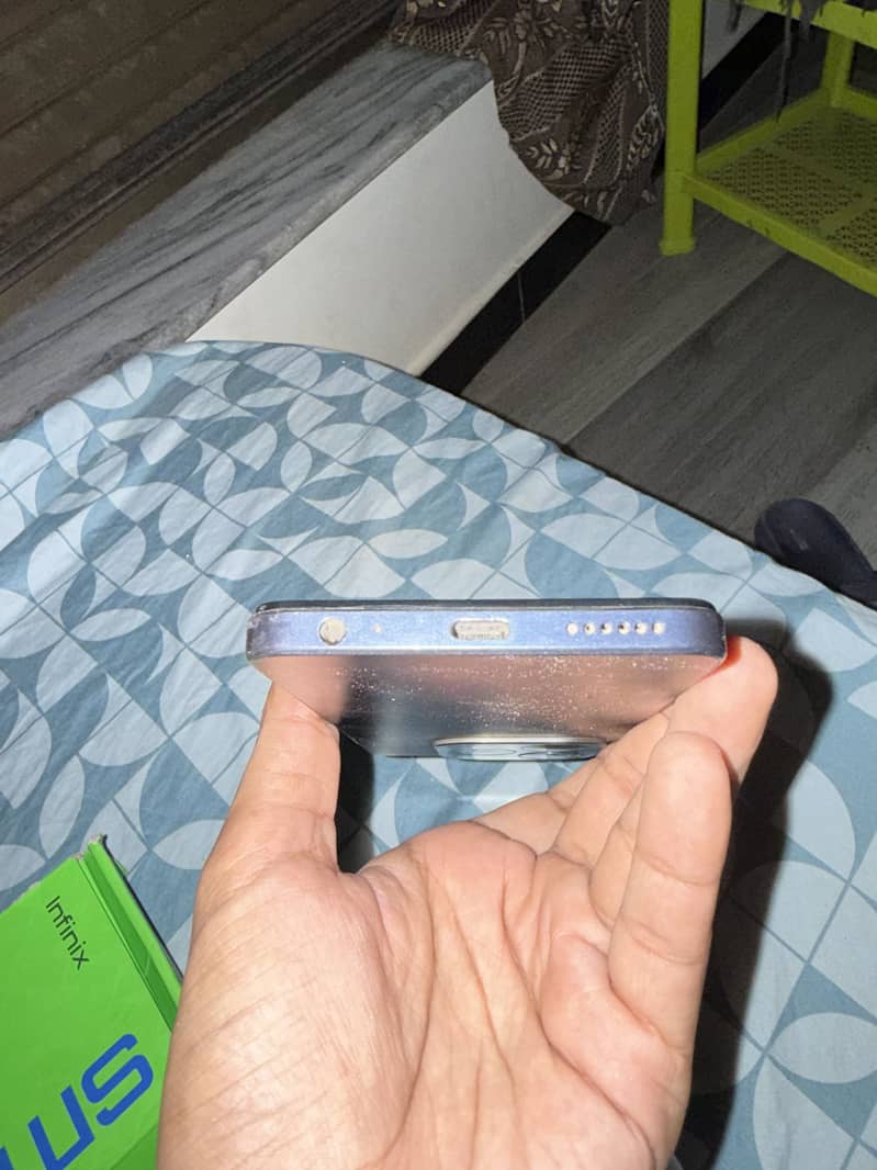Infinix Smart 8 Plus 3