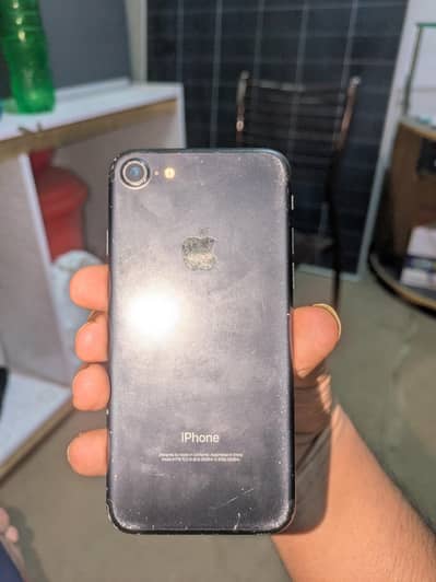 Apple iPhone 7